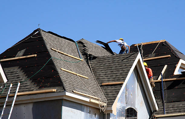 Best Flat Roof Repair Services  in Decorah, IA