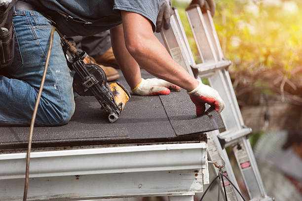 Best Flat Roof Repair Services  in Decorah, IA